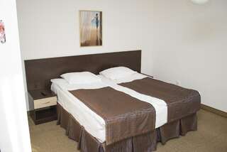 Отель Чайка Гостиничный комплекс Караганда Двухместный номер «Комфорт» с 1 кроватью или 2 отдельными кроватями-3