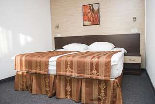 Отель Чайка Гостиничный комплекс Караганда Двухместный номер «Комфорт» с 1 кроватью или 2 отдельными кроватями-5